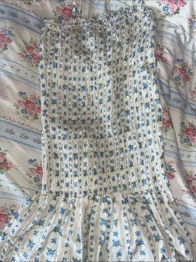 (100% cotton) sim & sam flower ruched mini dress with bottom ruffle